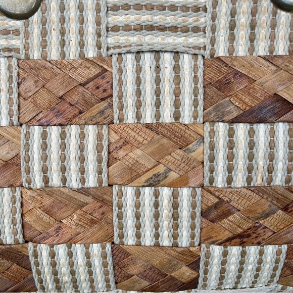Vintage bag woven natural fiber top wooden handle with crossbody strap - Picture 8 of 9